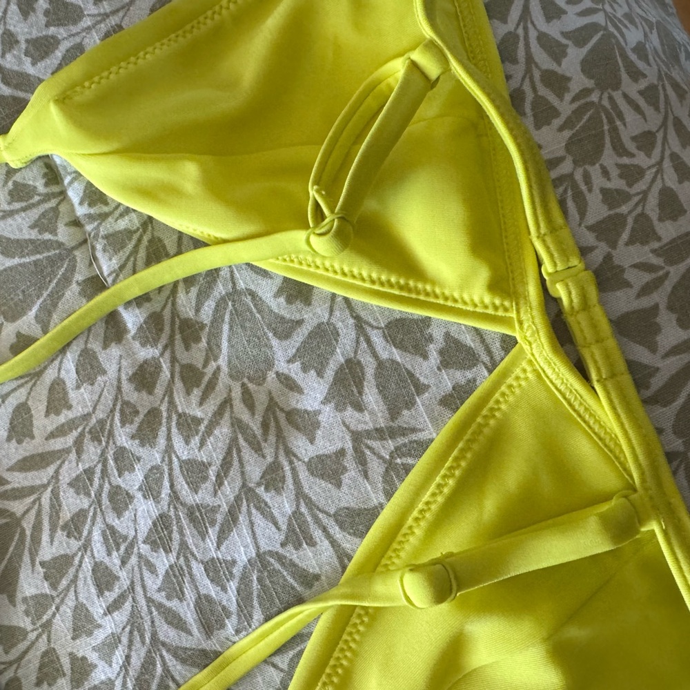 Parade 2 Triangle Bikini Tops I EcoSplash Swim - Picture 3 of 6
